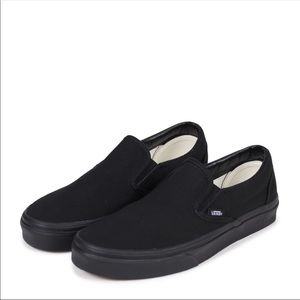SOLD! Black Vans Authentic